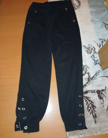 Zimske jakne: Zimski komplet odeće – tri gornja komada 1) Crna zimska jakna do kuka — 20