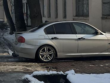 BMW: BMW 3 series: 2009 г., 2 л, Автомат, Бензин, Седан at lalafo.kg — 9 BMW: BMW 3 series: 2009 г., 2 л, Автомат, Бензин, Седан — 9