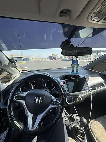 такта гая: Honda Jazz: 2011 г., Автомат, Бензин, Хэтчбэк — 7