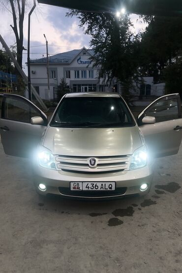 авто в рассрочку лизинг: Toyota ist: 2002 г., 1.5 л, Автомат, Бензин, Хэтчбэк