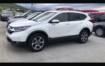 купить машину шевроле: Белый кроссовер Honda CR-V с динамичным дизайном и просторным салоном