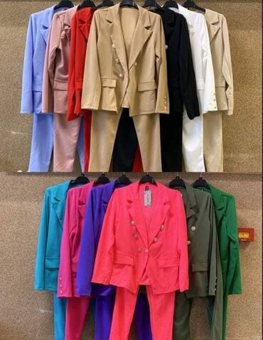 Kompleti: Komplet
S m l xl
3200 din — 6