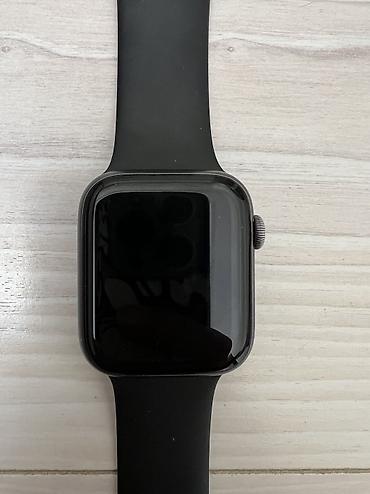day date: Apple Watch 5 44mm Продаю часы, носились в чехле. Без сколов и — 3
