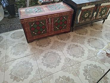şaxta baba sekilleri: Əl işi naxışlı taxta sandıq - Material: bərk ağac - Üstü və ön — 4