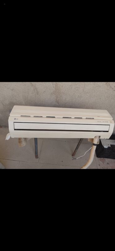 Kondisionerlər: Kondisioner LG, İşlənmiş, 40-45 kv. m, Kredit yoxdur