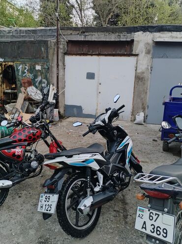kvadrasikl satışı: Satilir yendi problemo yoxdu 1000 azn reyal alciya edirim olacag