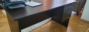 Digər ofis mebeli: Ofis və ev mebelləri satılır. heç bir probkemi yoxdur. ünvan 28 may — 7