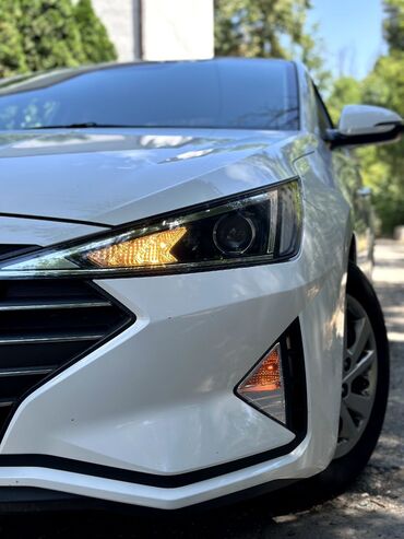 хундаи атос: Hyundai Avante: 2019 г., 1.6 л, Автомат, Газ, Седан