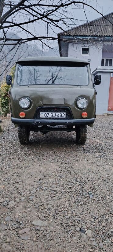 volkswagen 3 2: UAZ : 2.4 l | 1989 il 60000 km