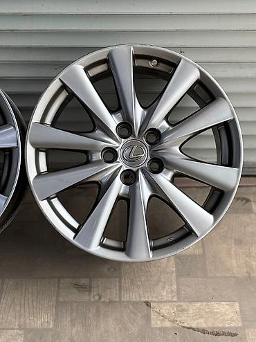 Диски: Литые Диски R 18 Lexus, Комплект, отверстий - 5, Б/у — 7