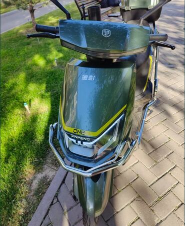 элетро мопед: Скутер түрү Suzuki, 150 куб. см, Бензин, Жаңы, Бөлүп төлөө менен