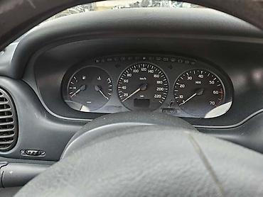 ajkula auto: KILOMETAR SAT 1.4 BENZIN ZA RENAULT MEGANE ZA 1997. GOD — 1