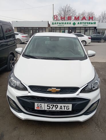 авто с российским номером: Chevrolet Spark: 2020 г., 1 л, Вариатор, Бензин, Хэтчбэк