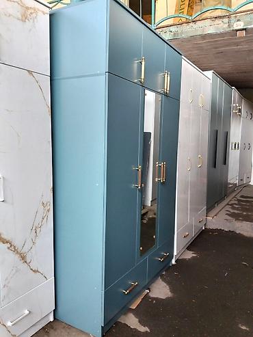 Мебель: Шкаф трёх дверные, Российский ЛДСП Ширина 1,30 высота 2,15 глубина 52 — 3