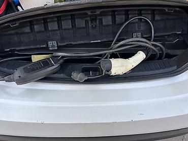Toyota: Toyota Prius: 2017 г., Гибрид, Хэтчбэк — 6