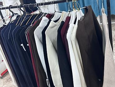 Женские брюки: Женская одежда продается весь ассортимент товаров ПО ОПТОВОЙ цене — 10