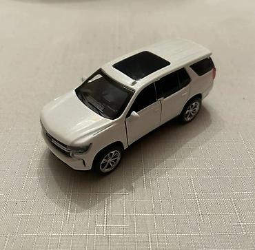 nerf satisi: Oyuncaq avtomobil – Chevrolet SUV modelinin metal die-cast miniatura — 1