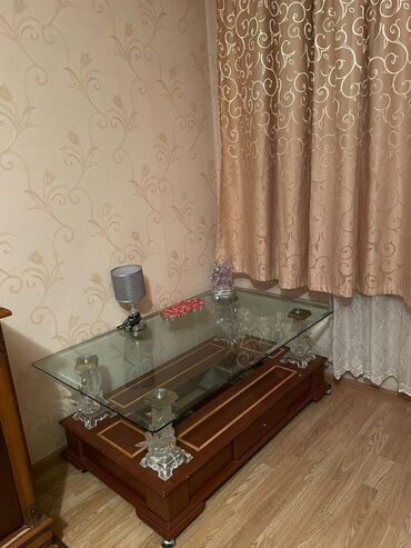 стол в кабинет руководителя: Güzgüsüz
