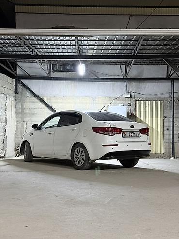 Kia: Kia Rio: 2016 г., 1.6 л, Механика, Бензин, Седан — 4