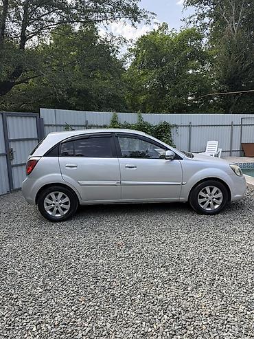 danqirat satilir: Kia Rio: 1.5 l | 2009 il Hetçbek — 5