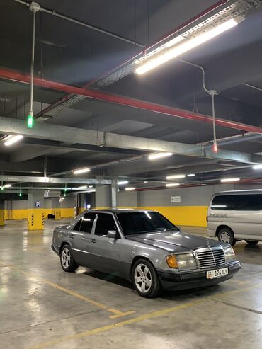 Mercedes-Benz: Mercedes-Benz W124: 1991 г., 2.3 л, Механика, Бензин, Седан