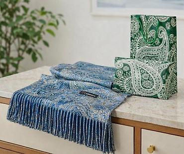 Digər qadın geyimləri: Şarf qutuda - Rənglər: bej-qəhvəyi, tünd boz, açıq boz və çoxrəngli — 8