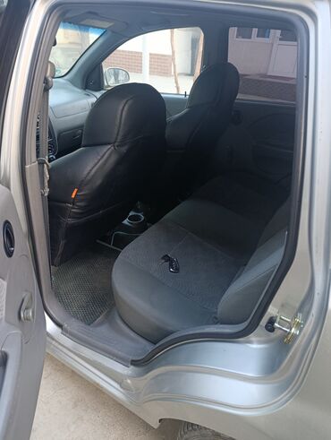 Daewoo: Daewoo Kalos: 2004 г., 1.2 л, Механика, Бензин, Хэтчбэк — 21