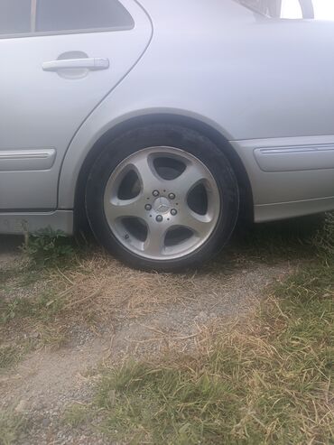 17 запаска: Дөңгөлөктөр монтажда 235 / 45 / R 17, Жай, Колдонулган, Комплект, Жеңил унаалар, Куйма, тешиктери - 5 lalafo.kg да 17 запаска: Дөңгөлөктөр монтажда 235 / 45 / R 17, Жай, Колдонулган, Комплект, Жеңил унаалар, Куйма, тешиктери - 5
