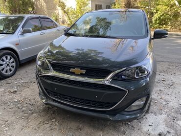 шины на масквич: Chevrolet Spark: 2021 г., 1 л, Автомат, Бензин, Хэтчбэк