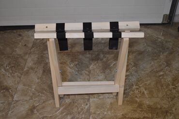 Ostali nameštaj: Prodajem stalak za kofere koji čini komfor u vašem apartmanu ili kući na lalafo.rs — 10 Ostali nameštaj: Prodajem stalak za kofere koji čini komfor u vašem apartmanu ili kući — 10