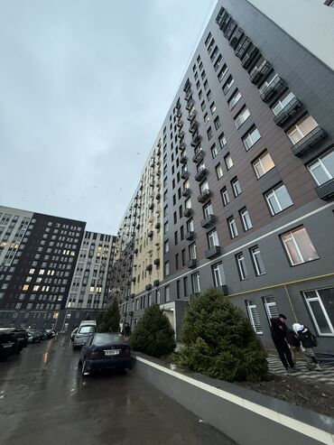 Продажа квартир: 2 комнаты, 81 м², Элитка, 5 этаж, ПСО (под самоотделку) at lalafo.kg — 1 Продажа квартир: 2 комнаты, 81 м², Элитка, 5 этаж, ПСО (под самоотделку) — 1