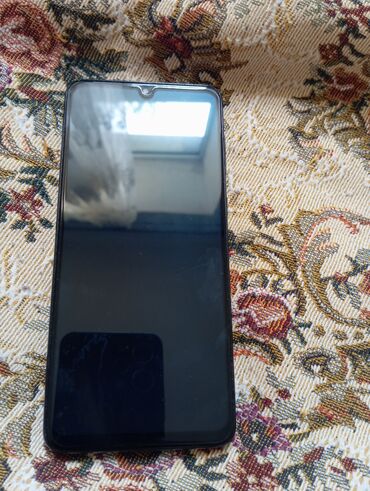 samsung j120: Qara rəngli, heç bir problemi yoxdu
