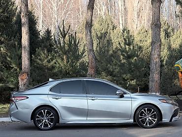 bugatti veyron: Toyota Camry: 2020 г., 2.5 л, Автомат, Бензин, Седан — 4