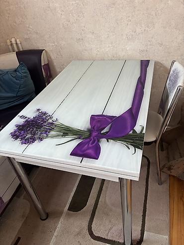 lavanda: Mətbəx masası və 4 stul dəsti - Dizayn: Şüşə üstlükdə lavanda dəstəsi — 4