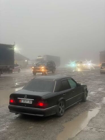 купить мерседес спринтер в европе: Mercedes-Benz W124: 1994 г., 2.2 л, Автоматтык, Бензин, Седан