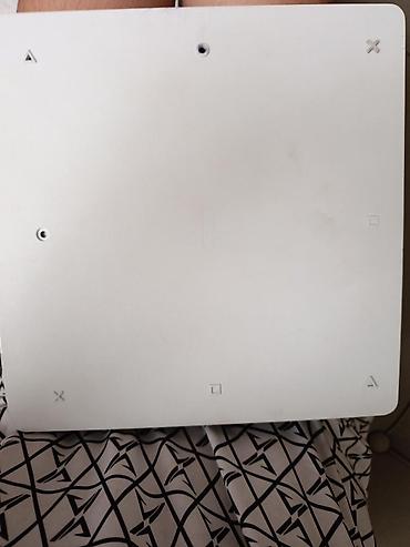 kablolar: PS4 Slim 500GB ağ rəngdə satılır. • Ən son sistem versiyası • Bütün — 5