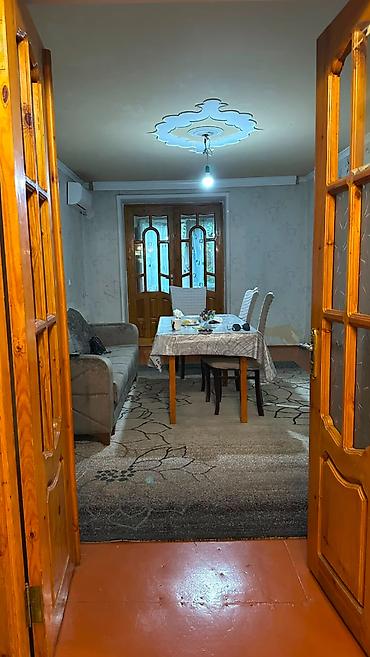 baki bina evi: Xaçmaz, 3 otaqlı, Köhnə tikili, 75 kv. m — 2