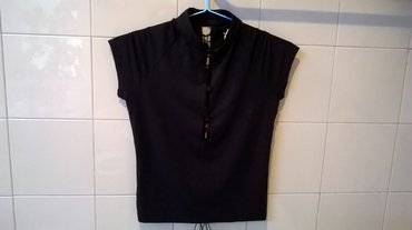 Μαύρο μπλουζάκι Intimissimi ( M )

Μεταχειρισμένο σε άριστη κατάσταση