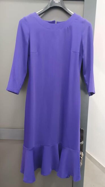 платье с бахромой: Турецкое платье сост очень хорошее, размер М
Цена 600с