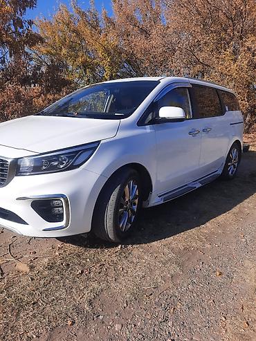 Сдаю Kia Carnival, Посуточно, Без водителя