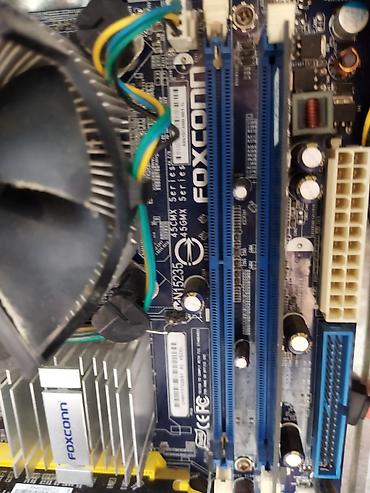 pentium komputer: 🖥️ Köhnə nəsil PC — ehtiyat hissələri üçün 📌 Prosessor: Intel Pentium — 2