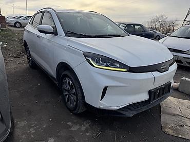 Weltmeister: Weltmeister EX5, 2021 г., 125000 км, Передний, В наличии — 1