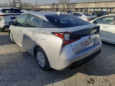 Toyota: Toyota Prius: 2019 г., 1.8 л, Автомат, Гибрид, Хэтчбэк — 1