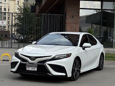 тайота: Toyota Camry: 2021 г., 2.5 л, Автомат, Бензин, Седан — 5