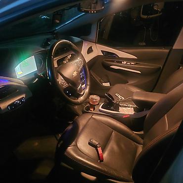 70: Chevrolet Bolt: 2020 г., Электромобиль — 6