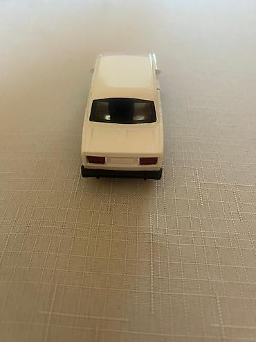 avtovaz oyuncaq treyler: LADA 2106 miniatür model avtomobil (oyuncaq) - Rəng: ağ - Kuzov — 4