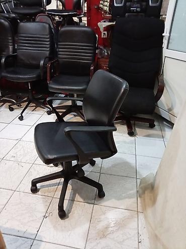 dolab ofis: Kreslolar satılır.Qiymətlər malın üzərində yazılıb.İdeal — 4