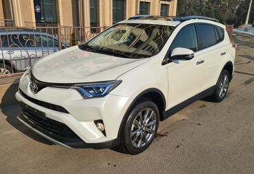 Toyota: Toyota RAV4: 2018 г., 2.5 л, Автомат, Бензин, Кроссовер