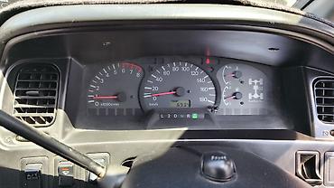 мини борт: Mitsubishi Space Gear: 2003 г., 3 л, Автомат, Бензин, Минивэн — 4