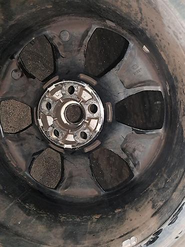 kohnə masin: Bir kamplekt arginal LANDROVER disklər. Təkərlə birgə satılır — 7